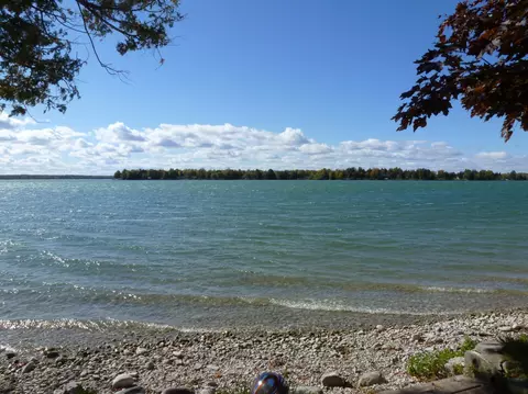 16589 Pine Street Presque Isle Mi 49777, Presque Isle, MI 49777 photo 2