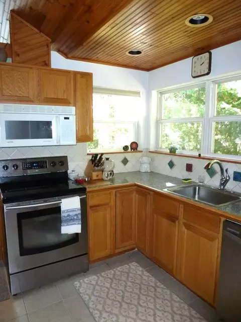 16589 Pine Street Presque Isle Mi 49777, Presque Isle, MI 49777 photo 8