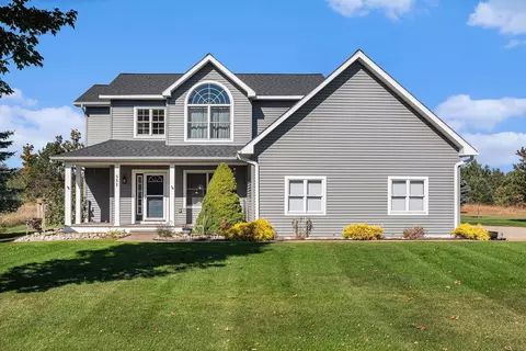 551 Berkshire Lane Gaylord Mi 49735 Ln, Gaylord, MI 49735