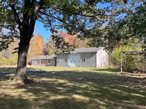 Exterior - 7199 Spruce Rd, Alpena, MI 49707 photo 6 of 13