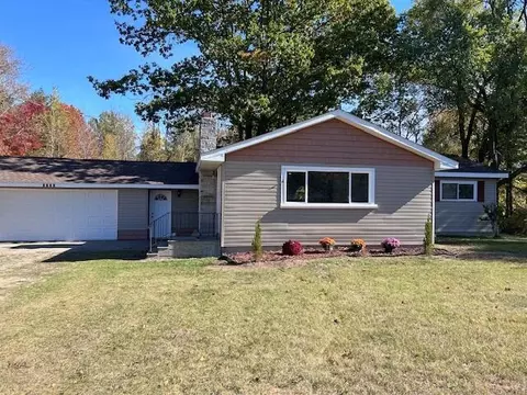 Exterior - 7199 Spruce Rd, Alpena, MI 49707 photo 5 of 13