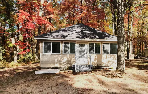 6828 Charles Court Houghton Lake Mi 48629 Ct, Houghton Lake, MI 48629