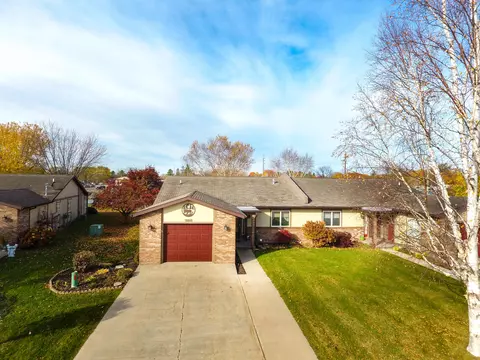 120 Riverside Dr # A, Cheboygan, MI 49721
