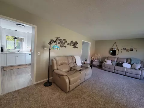 1171 Chatterton St, Gladwin, MI 48624 photo 9