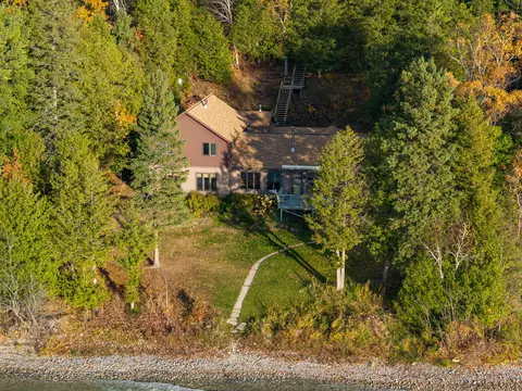 2048 Mc Millan Dr, Indian River, MI 49749