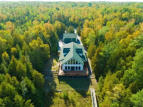 6357 E Grand Lake Rd Road Presque Isle Mi 49777 Rd, Presque Isle, MI 49777