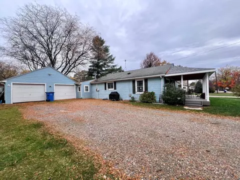2058 James Ave, Owosso, MI 48867 photo 18
