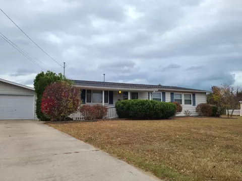 10208 Tennessee St, Oscoda, MI 48750