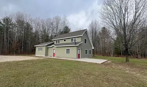 12438 Goebel Road Cheboygan Mi 49721 Rd, Cheboygan, MI 49721