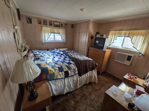 Bedroom - 186 Savage Dr, Mio, MI 48647 photo 1 of 2