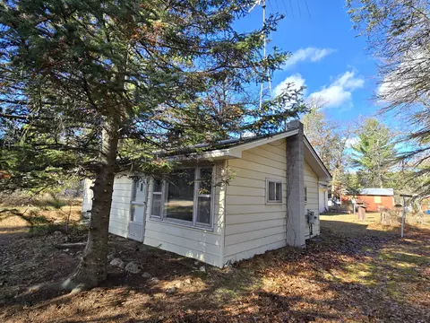 Exterior - 186 Savage Dr, Mio, MI 48647 photo 5 of 17