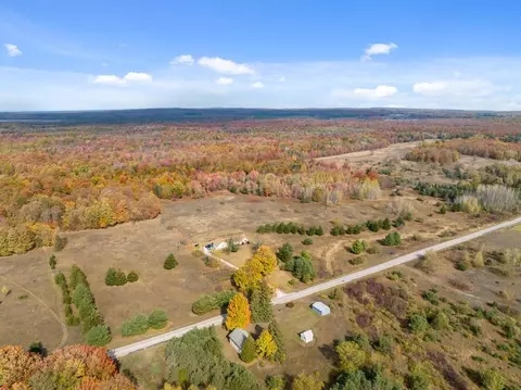 1746 Beckon Rd, Pellston, MI 49769 photo 27