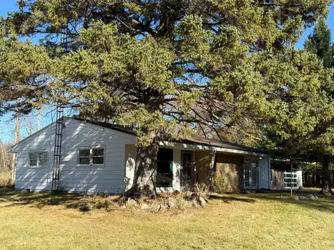 1535 E Spruce Rd, Spruce, MI 48762
