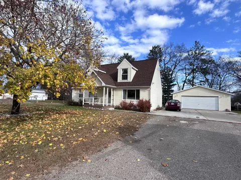 4588 River St, Oscoda, MI 48750