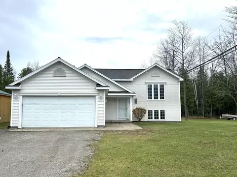 2738 S Second Avenue Alpena Mi 49707 Ave, Alpena, MI 49707