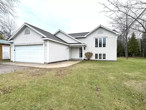 2738 S Second Avenue Alpena Mi 49707 Ave, Alpena, MI 49707 photo 2