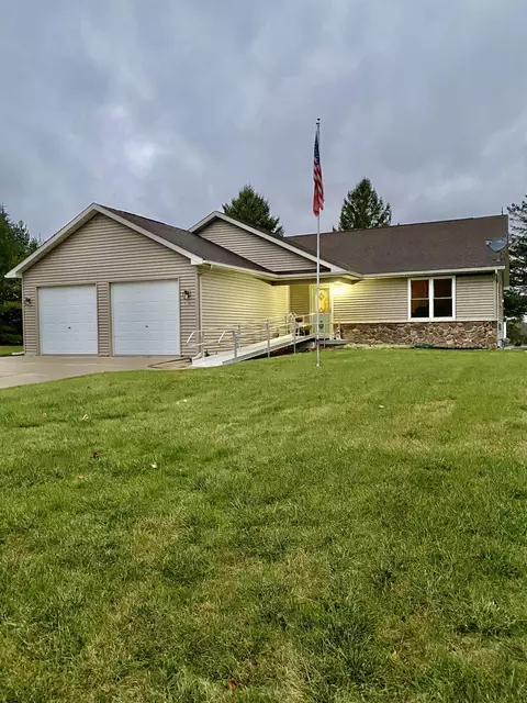 15188 Golfview Ct, Hillman, MI 49746