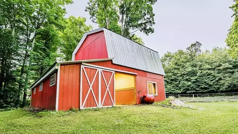 Exterior - 6671 E Arnold Lake Rd, Harrison, MI 48625 photo 12 of 26