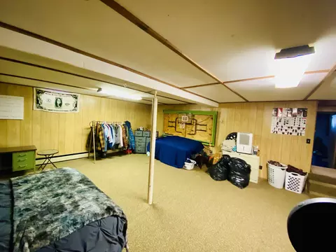 Bedroom - 6671 E Arnold Lake Rd, Harrison, MI 48625 photo 8 of 8