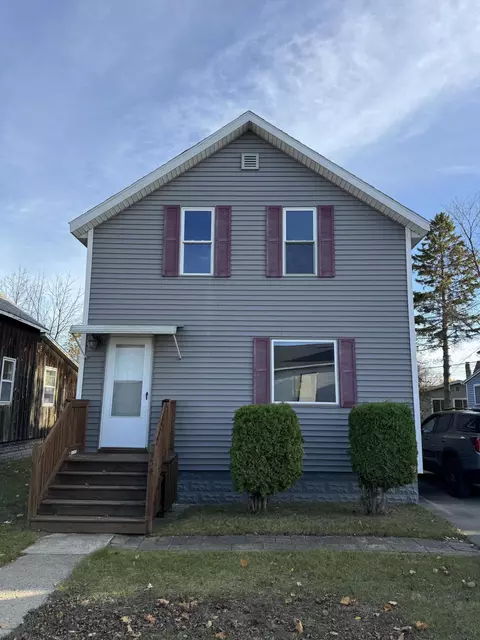 934 S 9th Ave, Alpena, MI 49707