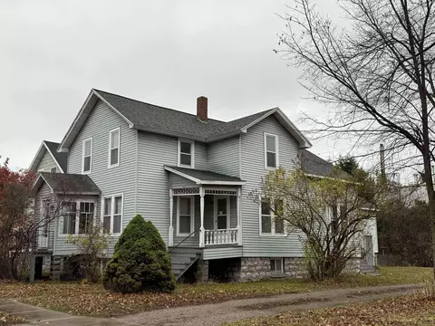 516 Ford Ave, Alpena, MI 49707