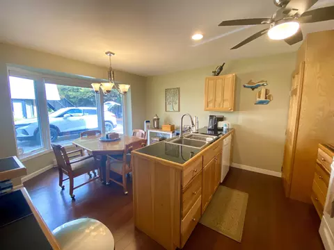 Kitchen - 130 Flag Point Dr #2 1, Roscommon, MI 48653 photo 14 of 14