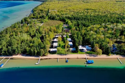 View/Area - 130 Flag Point Dr #2 1, Roscommon, MI 48653 photo 4 of 13