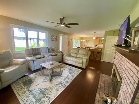 Living - 130 Flag Point Dr #2 1, Roscommon, MI 48653 photo 7 of 11