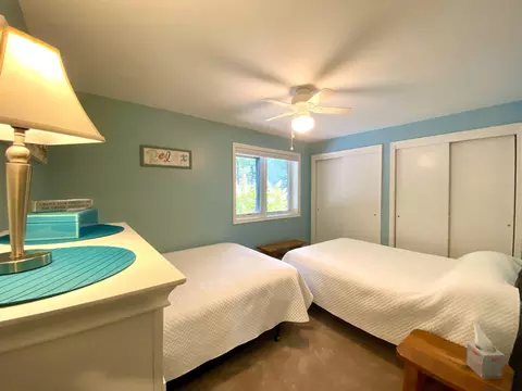 Bedroom - 130 Flag Point Dr #2 1, Roscommon, MI 48653 photo 9 of 13