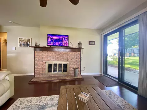 Living - 130 Flag Point Dr #2 1, Roscommon, MI 48653 photo 6 of 11