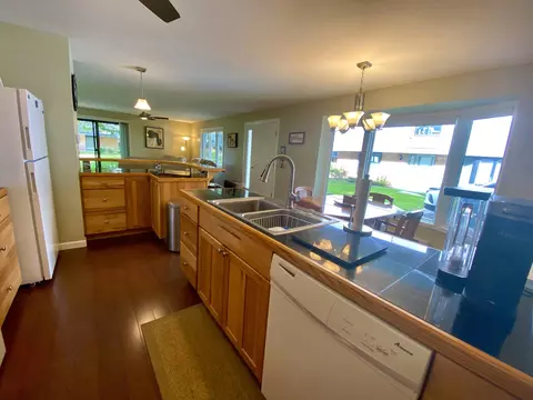 Kitchen - 130 Flag Point Dr #2 1, Roscommon, MI 48653 photo 7 of 14
