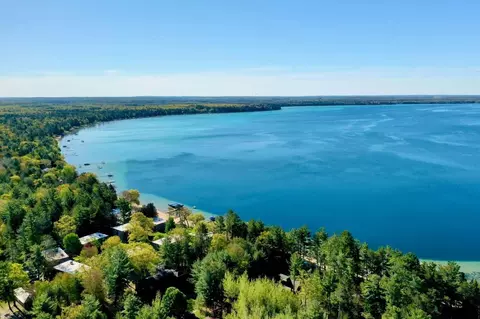 View/Area - 130 Flag Point Dr #2 1, Roscommon, MI 48653 photo 9 of 13