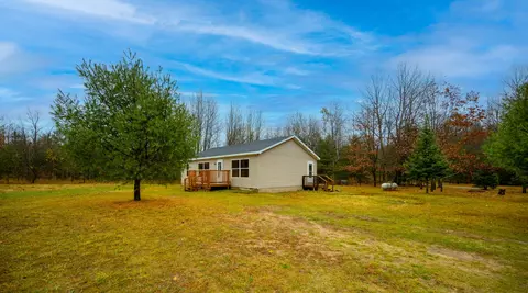 2921 S Extension Rd, Cheboygan, MI 49721
