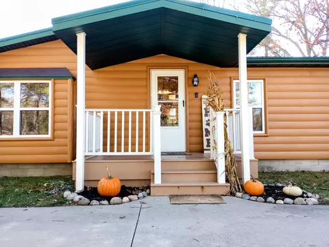 2080 Harper Drive Harrison Mi 48625 Dr, Harrison, MI 48625 photo 3
