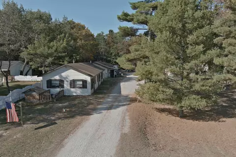 3487 N Us23, Oscoda, MI 48750