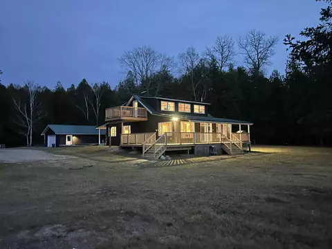 2323 W Us-2 Hwy, St. Ignace, MI 49781