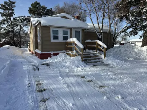 219 N Ohio Avenue Gaylord Mi 49735 Ave, Gaylord, MI 49735