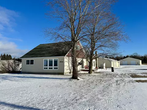 6544 M-33 Cheboygan Mi 49721, Cheboygan, MI 49721