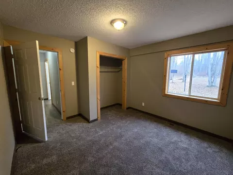Bedroom - 6841 E Gladwin Rd, Harrison, MI 48625 photo 4 of 8