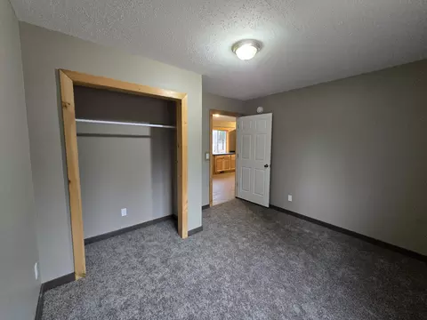Bedroom - 6841 E Gladwin Rd, Harrison, MI 48625 photo 8 of 8