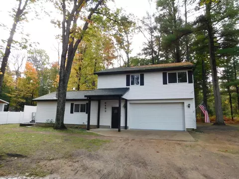 9483 Elizabeth Street Grayling Mi 49738 St, Grayling, MI 49738