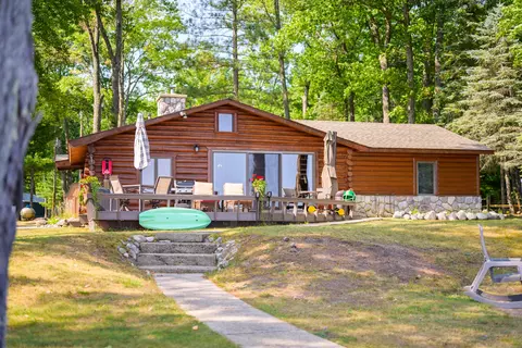 2705 Marion St, Lewiston, MI 49756