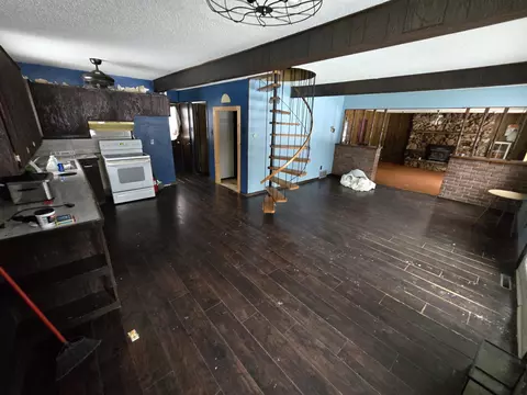 Living - 2278 Kari Drive Luzerne Mi 48636 Dr, Luzerne, MI 48636 photo 3 of 8
