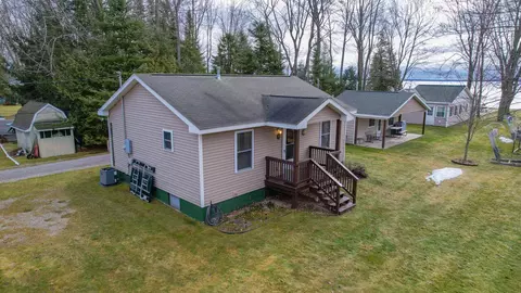 7571 E Houghton Lake Dr UNIT 10, Houghton Lake, MI 48629