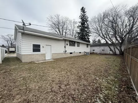 312 E Wisner St, Alpena, MI 49707 photo 2