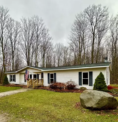 16651 Jakes Rd, Lachine, MI 49753