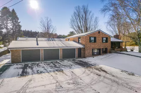 5685 Sparr Road Gaylord Mi 49735 Rd, Gaylord, MI 49735