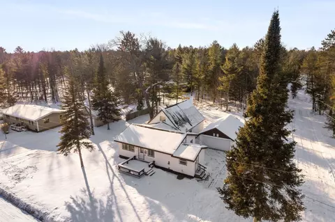 1058 Maybelle Ave, Grayling, MI 49738