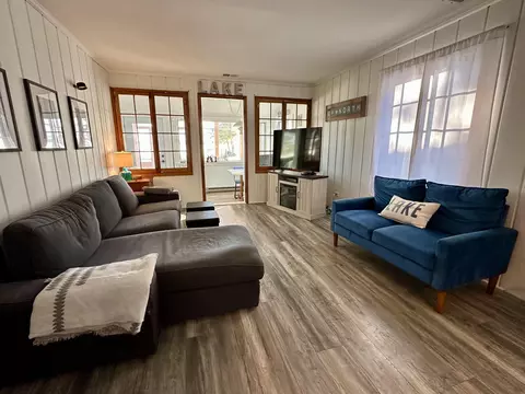 4288 Long Point Dr, Cheboygan, MI 49721 photo 9