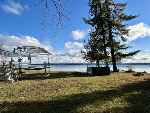 4288 Long Point Dr, Cheboygan, MI 49721 photo 34